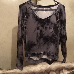 Long sleeve black and gray tie dye